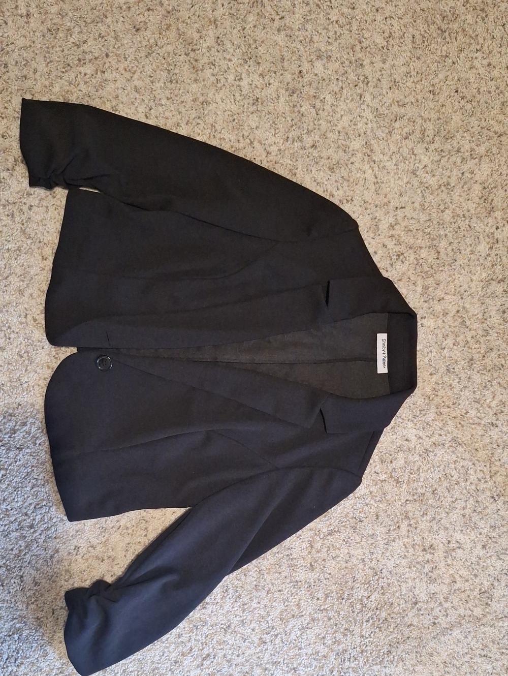 Black Women's Single-Button Jacket - Classic Blazer